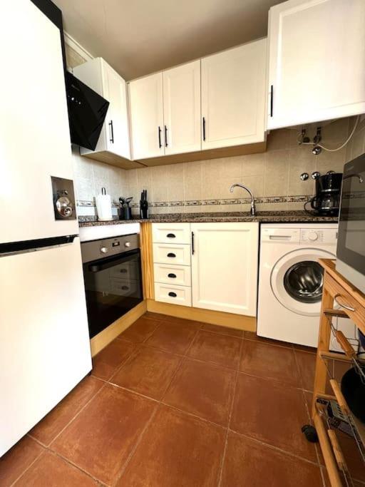 Club Salino 18 Apartment Торевиеха Екстериор снимка